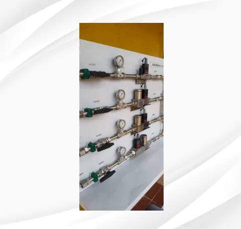 MANIFOLDS 35